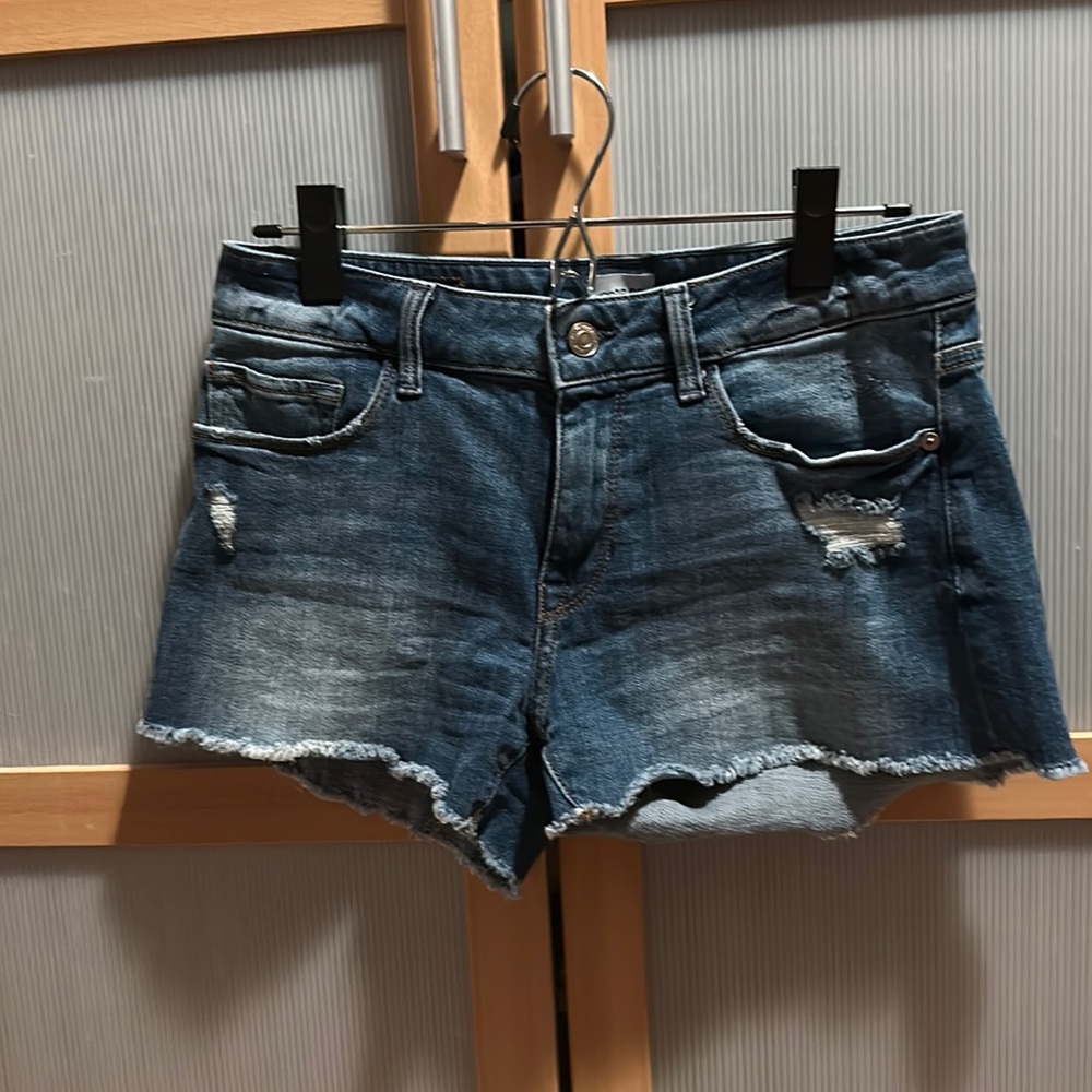 Cary Mid-Rise Cutoff Denim Shorts size 2 sky light color